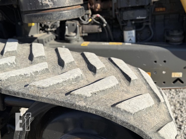 challenger-mt755e-image-5