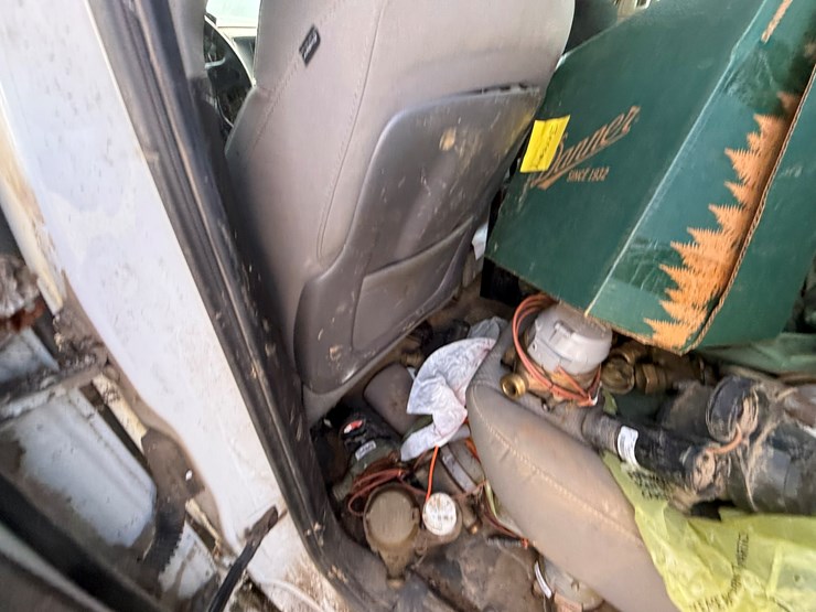 chevrolet-silverado-1500-image-23