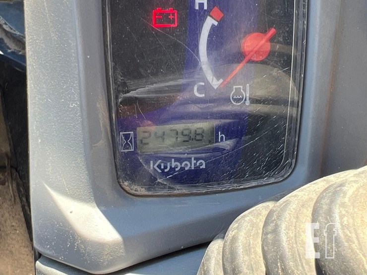 2019-kubota-svl95-2s-image-23