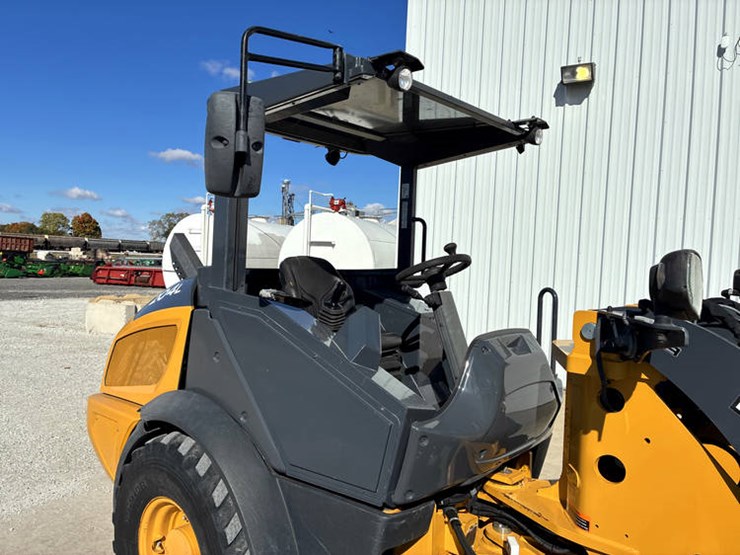 #122386-•-2022-jd-204l-#1lu204lcazb068342-image-30