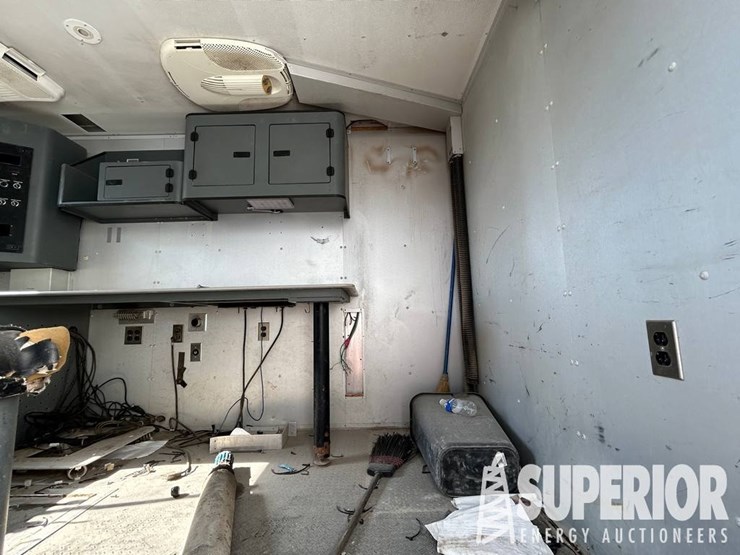 2010-kenworth-t800-image-6