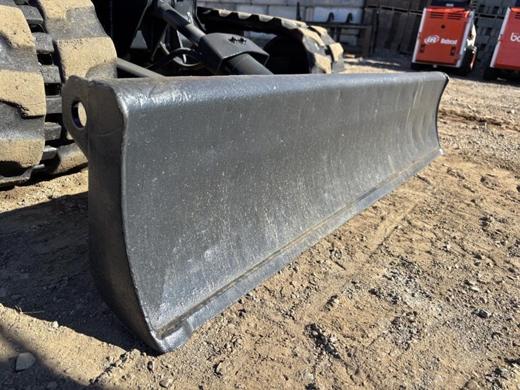 kubota-kx026-image-10