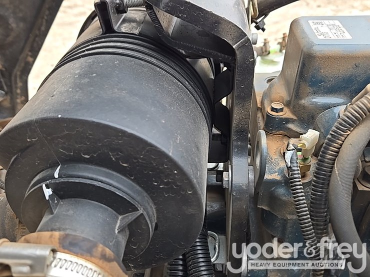 2023-jcb-ct260-120-image-60