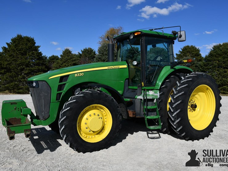 john-deere-8330-image-1