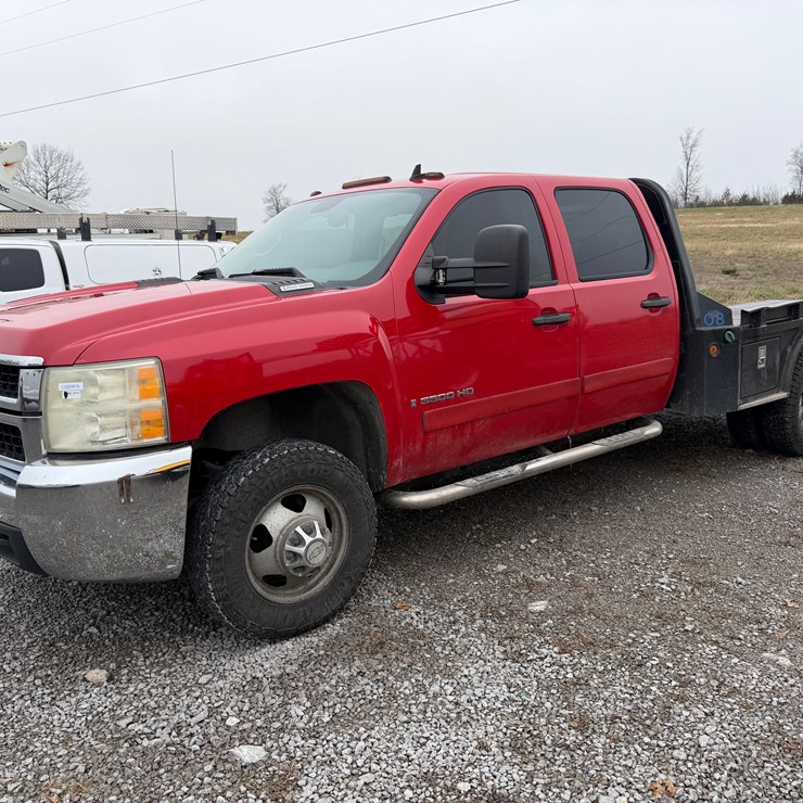 CHEVROLET 3500HD