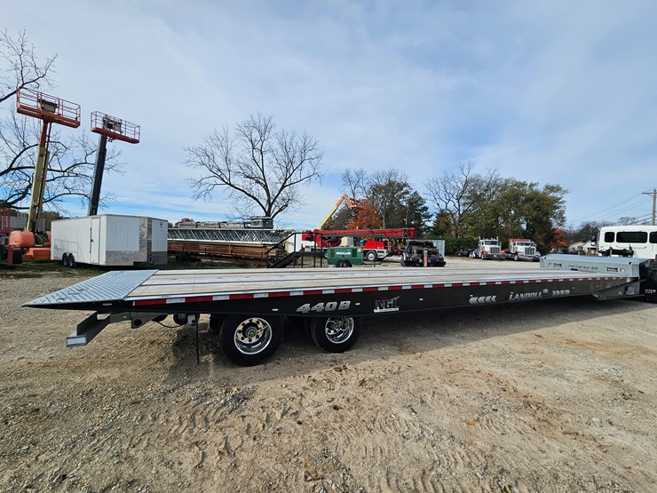 2025-landoll-440-image-14