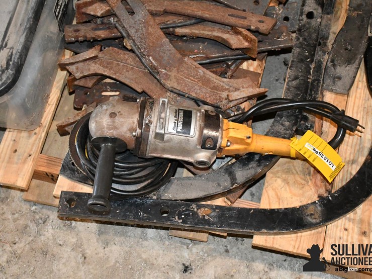 pallet-of-farm-support-image-9