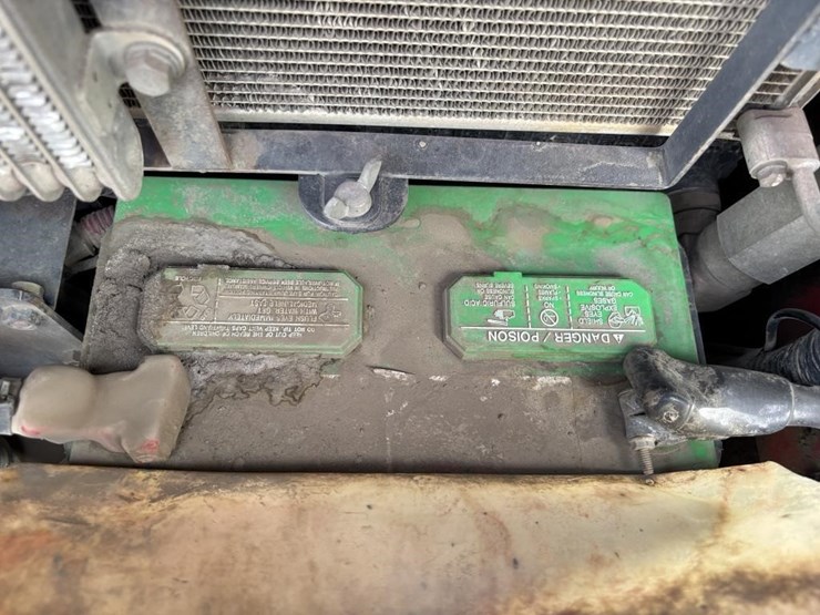 2014-takeuchi-tb290-image-53