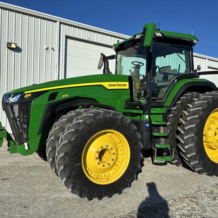 JOHN DEERE 8R 370