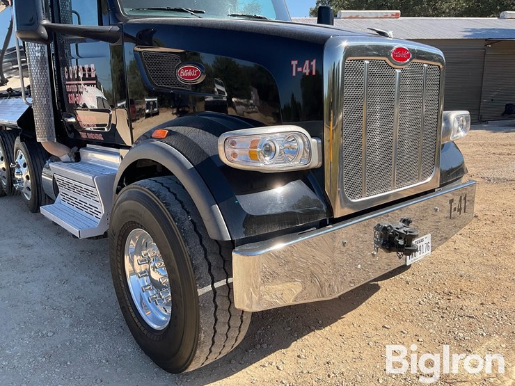 peterbilt-567-image-14