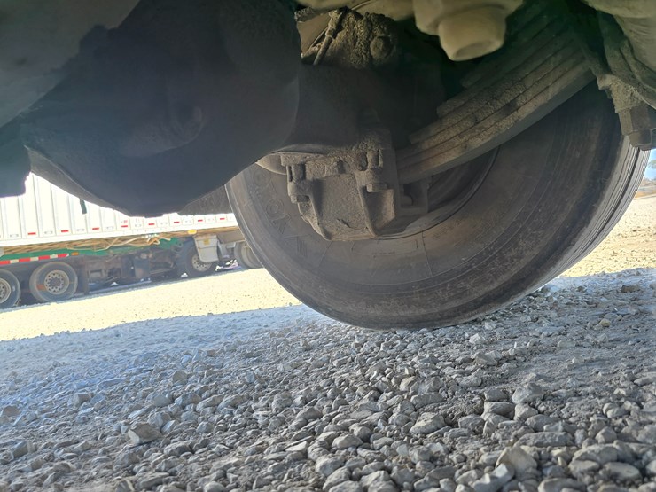 2007-mack-le613-image-97