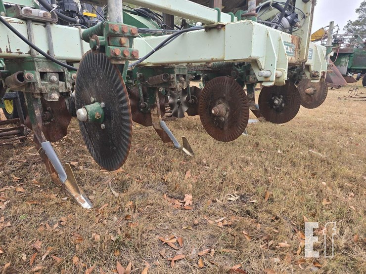 john-deere-1700-image-14