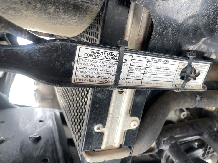 #1071-•-2014-arctic-cat-image-20