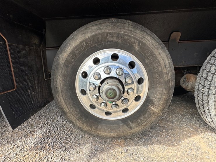 kenworth-t800-image-16