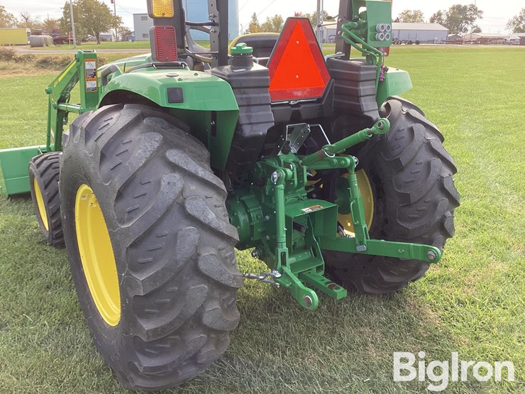 john-deere-4066m-image-18