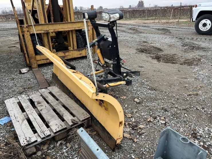 meyer-lp-8.0-snow-plow-image-2