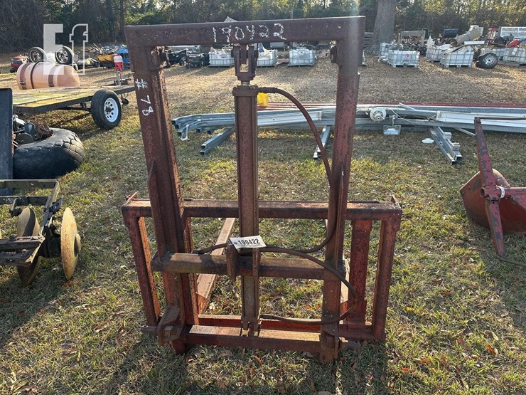 3pt-hyd-hay-fork-image-1