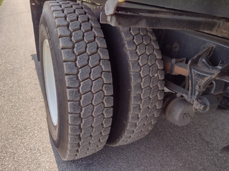 international-durastar-4300-image-27