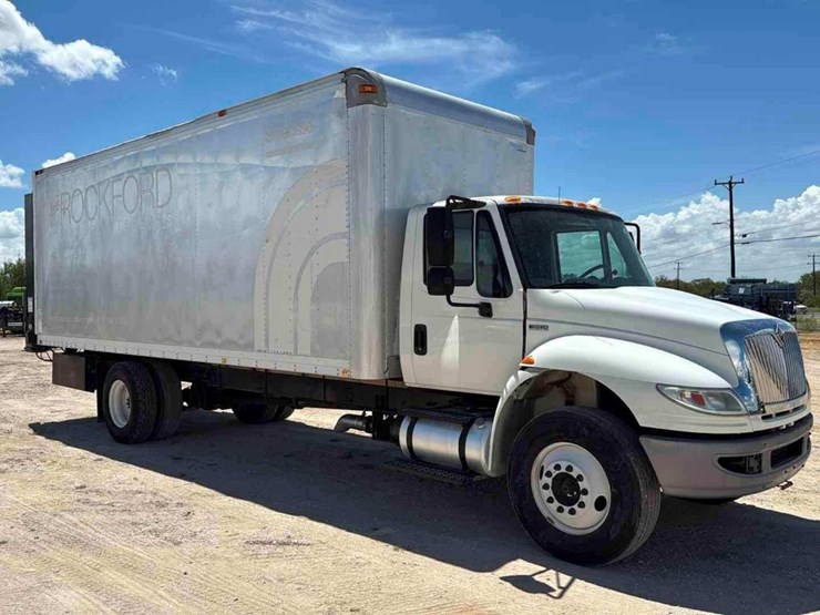 international-durastar-4300-image-3