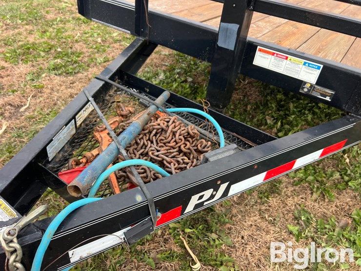 2018-pj-trailers-18+2'-heavy-duty-t/a-trailer-image-13