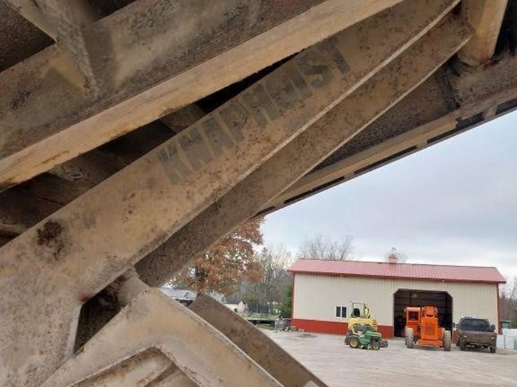 international-4700-image-19