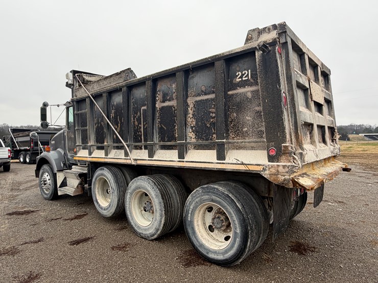 kenworth-t800-image-4