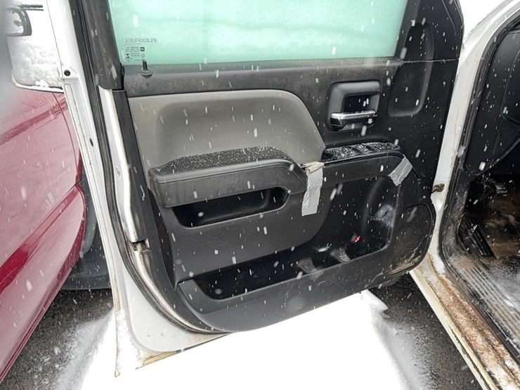 chevrolet-2500hd-image-15