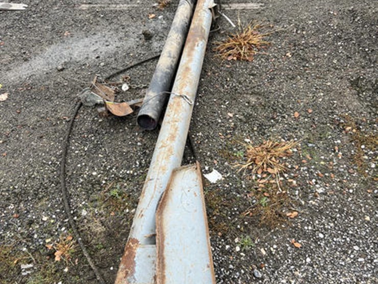 #10999-•-wagon-auger-image-1