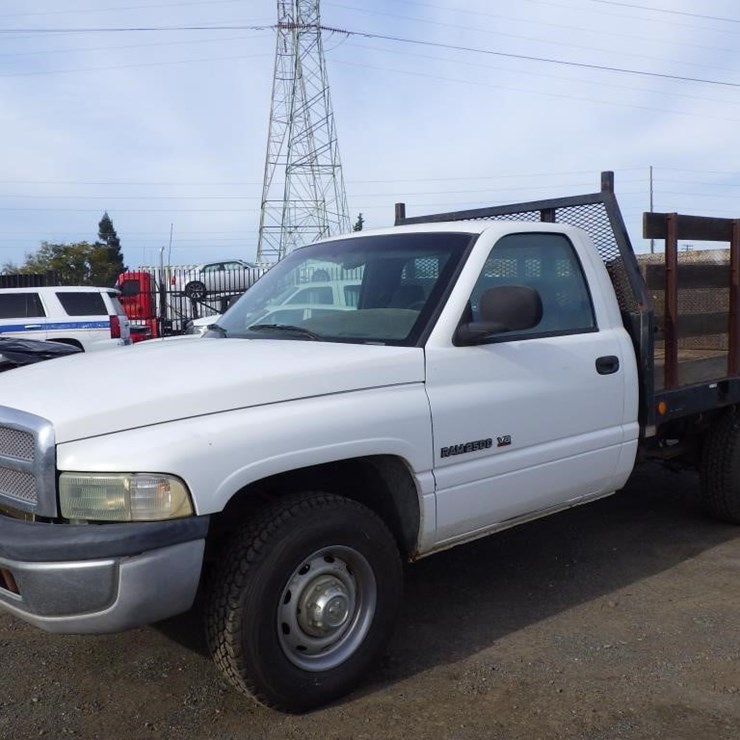 2002 DODGE RAM 2500