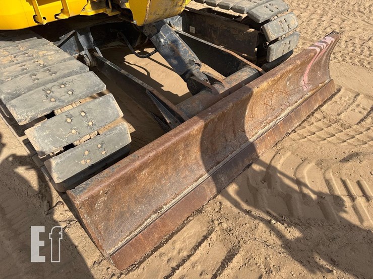 komatsu-pc88mr-10-image-16