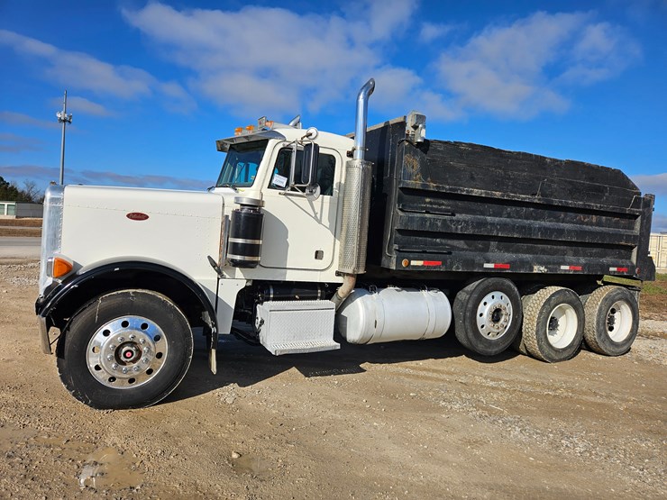 peterbilt-379-image-5