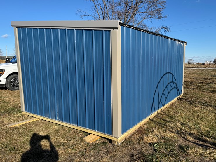 #1025-•-livestock-shed-blue-image-3