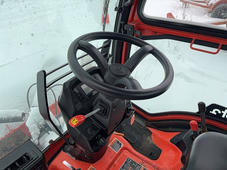 2022-kubota-f2690-image-9