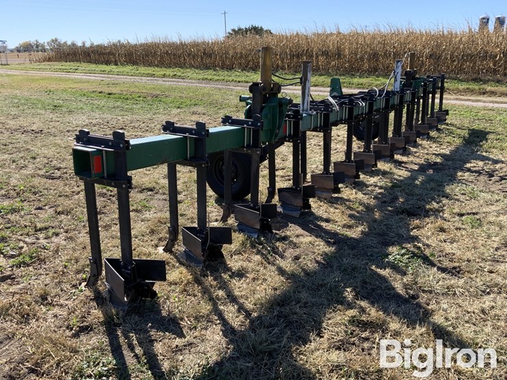 hawkins-12r30”-hiller-image-7