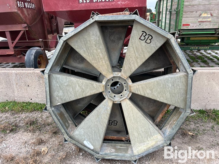 bb-metal-works-steel-tread-pivot-wheels-image-2