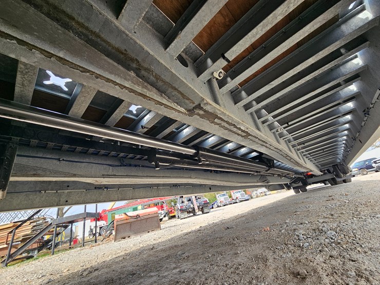 2025-landoll-440-image-36