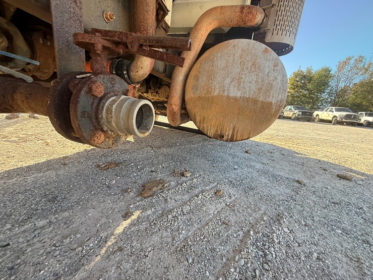 mack-r686st-image-72