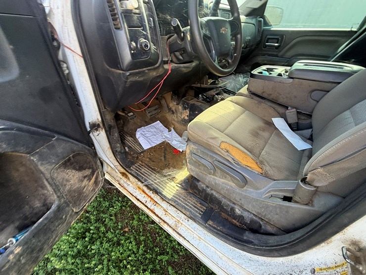 chevrolet-silverado-1500-image-46