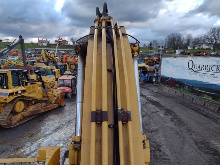 caterpillar-325d-image-47