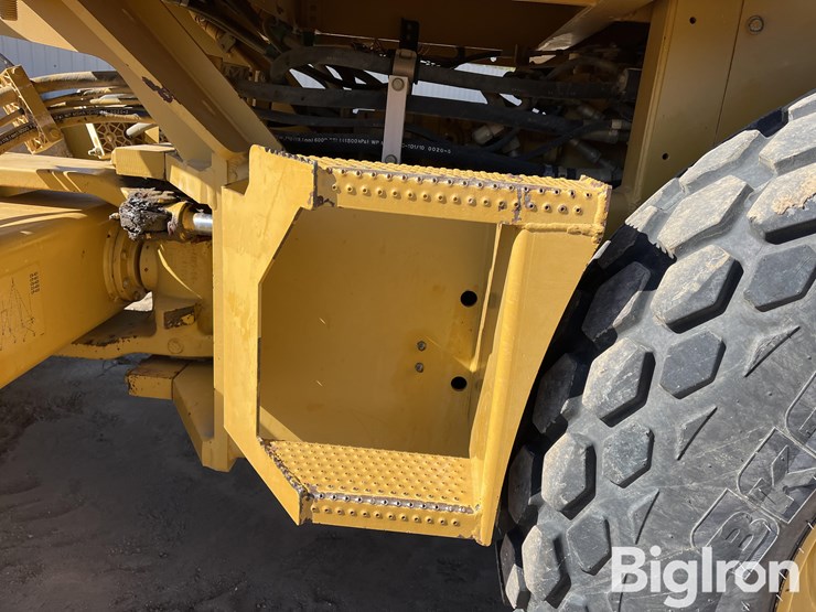 caterpillar-cs-423e-image-11