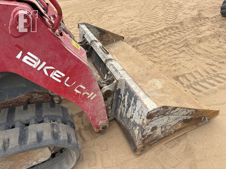 2019-takeuchi-tl10v2-image-19