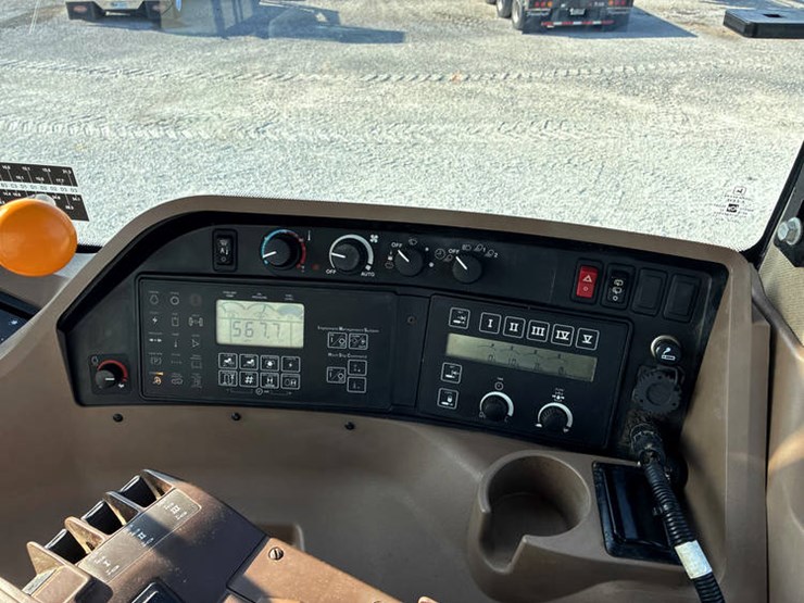 john-deere-9300t-image-88