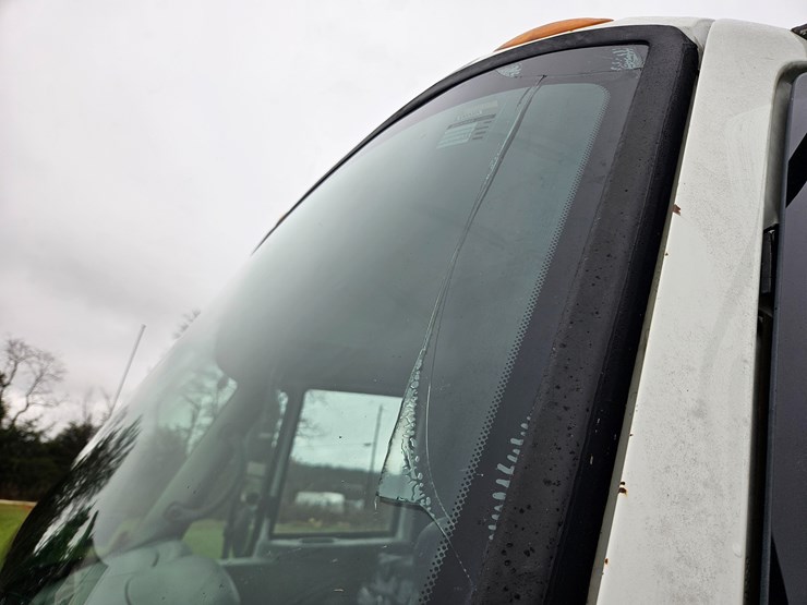 international-durastar-4400-image-87