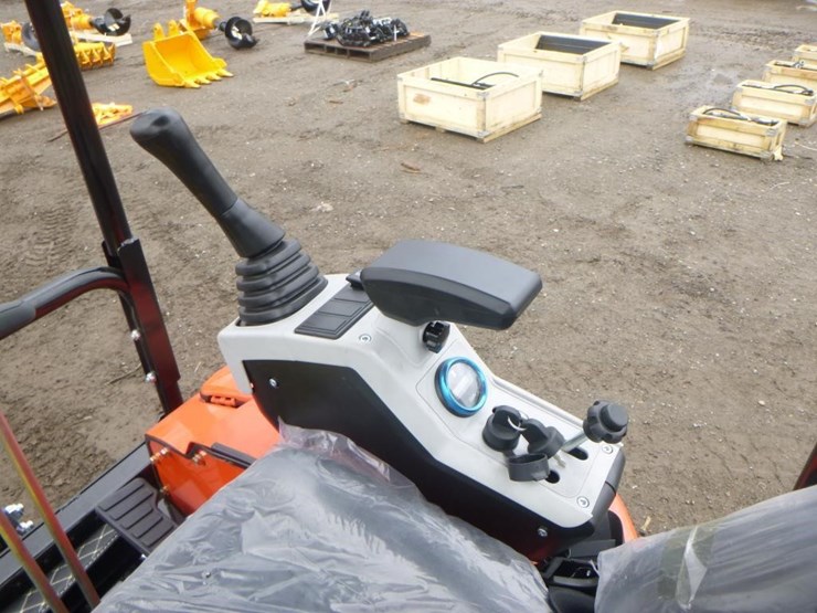 2025-tpm-18k-hydraulic-excavator-image-23