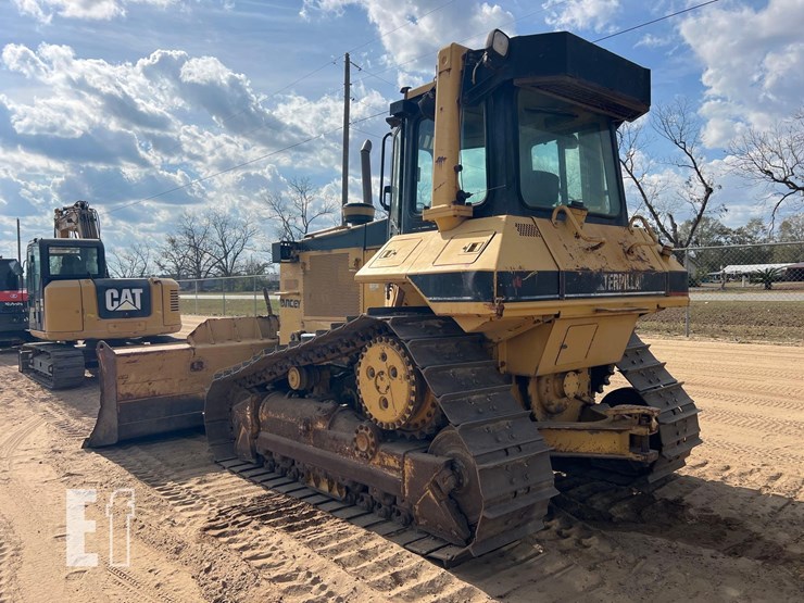 caterpillar-d6m-image-2