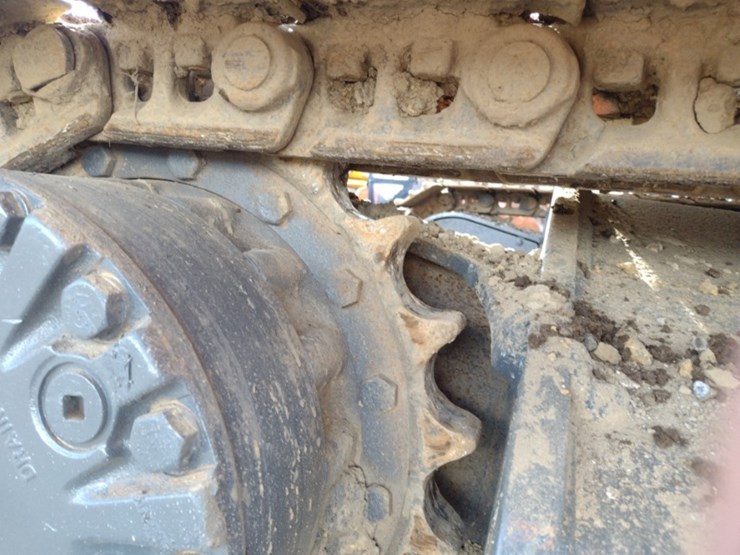 caterpillar-321c-image-25