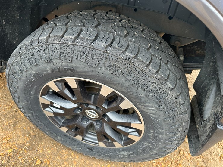 2019-nissan-titan-image-34