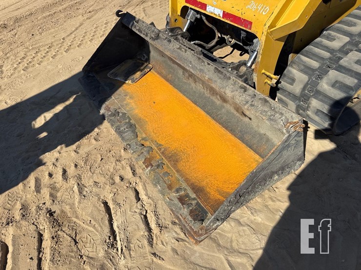 2022-caterpillar-299d3-image-19