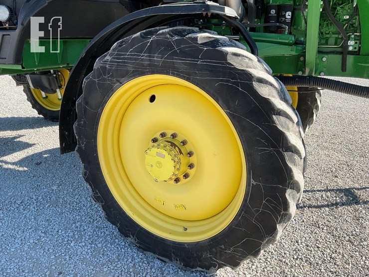 john-deere-r4038-image-17
