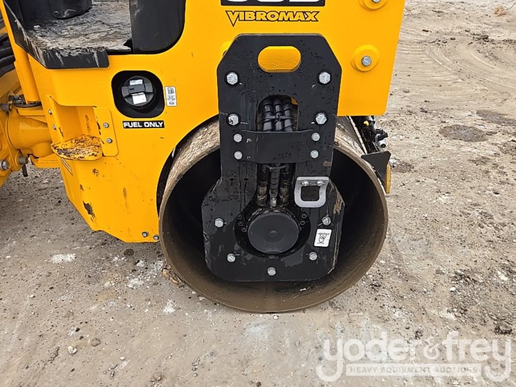 2023-jcb-ct260-120-image-18